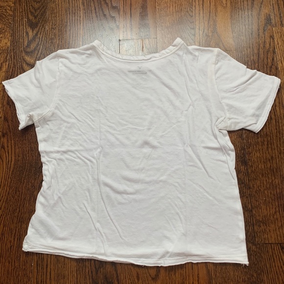 American Eagle Cropped T-shirt - Picture 3 of 3